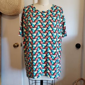 Tunic Top by Lularoe leggings material